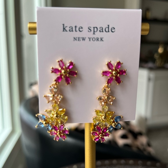 NWT KATE SPADE FIRST BLOOM LINEAR CRYSTAL EARRINGS - Picture 3 of 6